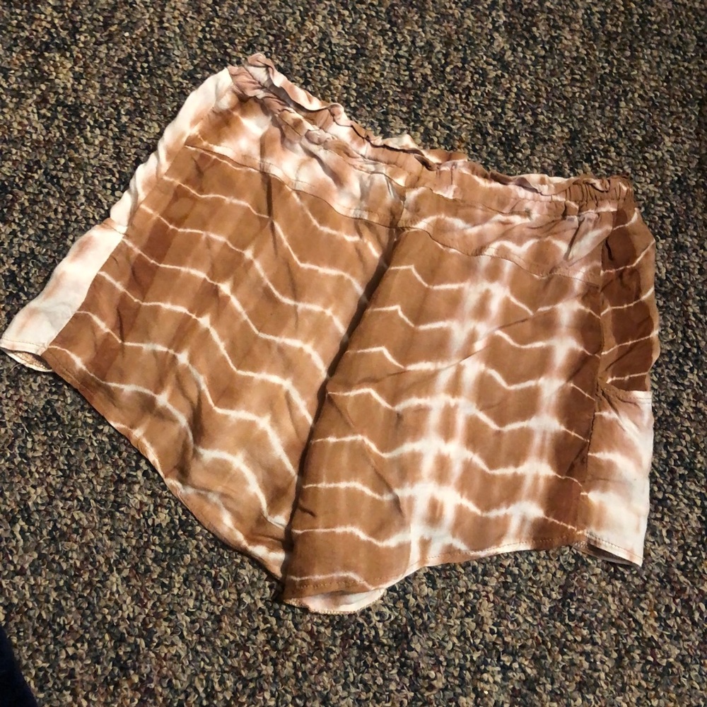Dance & Marvel flowy tie dye shorts